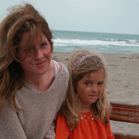 Meet your Posher, Kira - Picture 1 of 1